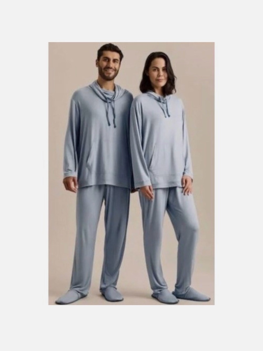 Unisex Emirates Loungewear/Pajamas Set